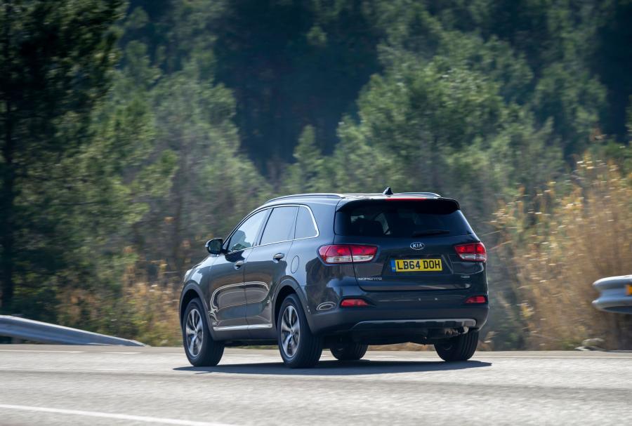  Kia Sorento EcoDynamics (UM) 2015 года  (UK) (фото 21 из 40)